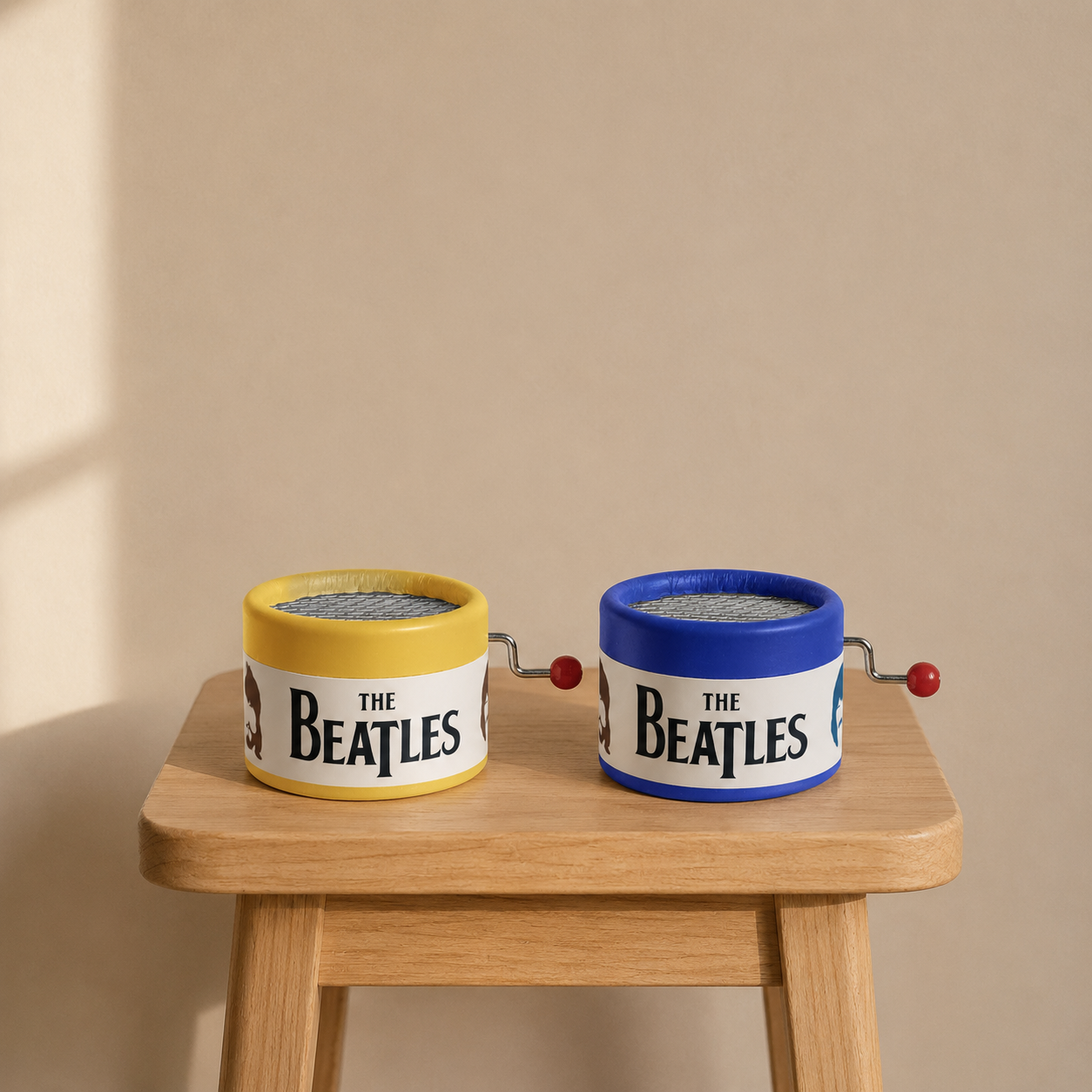 PACK 2 CAJITAS BEATLES: Here comes the sun, Yesterday, Yellow submarine, And I love her