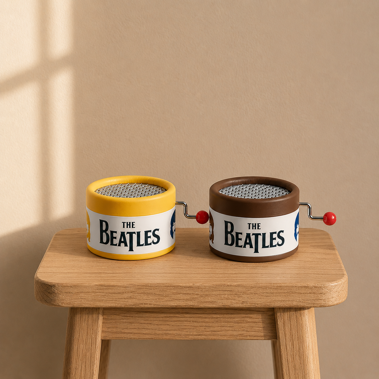 PACK 2 CAJITAS BEATLES: Here comes the sun, Yesterday, Yellow submarine, And I love her